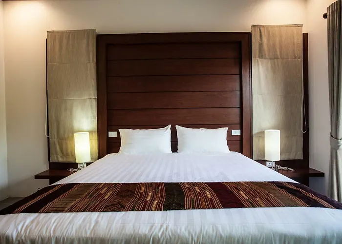 Baan Pinya Cosy One Bedroom Executive Bungalow